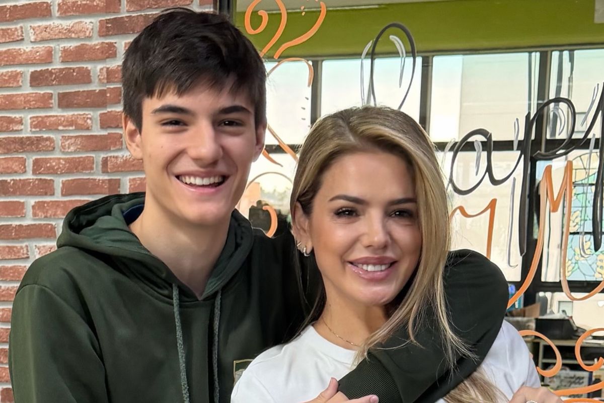 Mari Alexandre com o filho