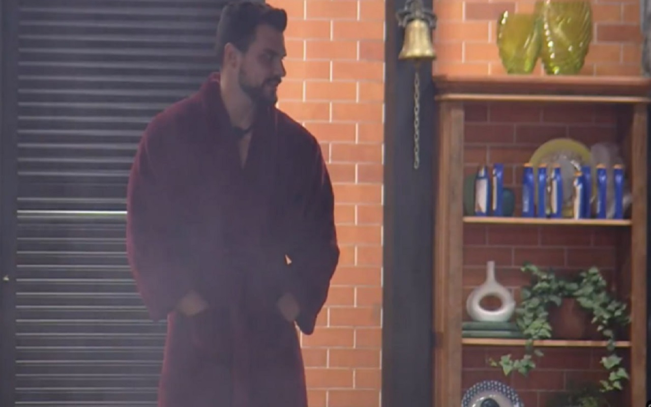 Revoltado com a decisão do adversário, Renê deixou claro que pretende transformar a rivalidade em um dos principais embates do jogo.